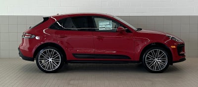2026 Porsche Macan AWD