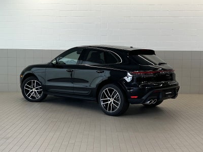 2025 Porsche Macan T