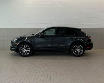 2026 Porsche Macan AWD