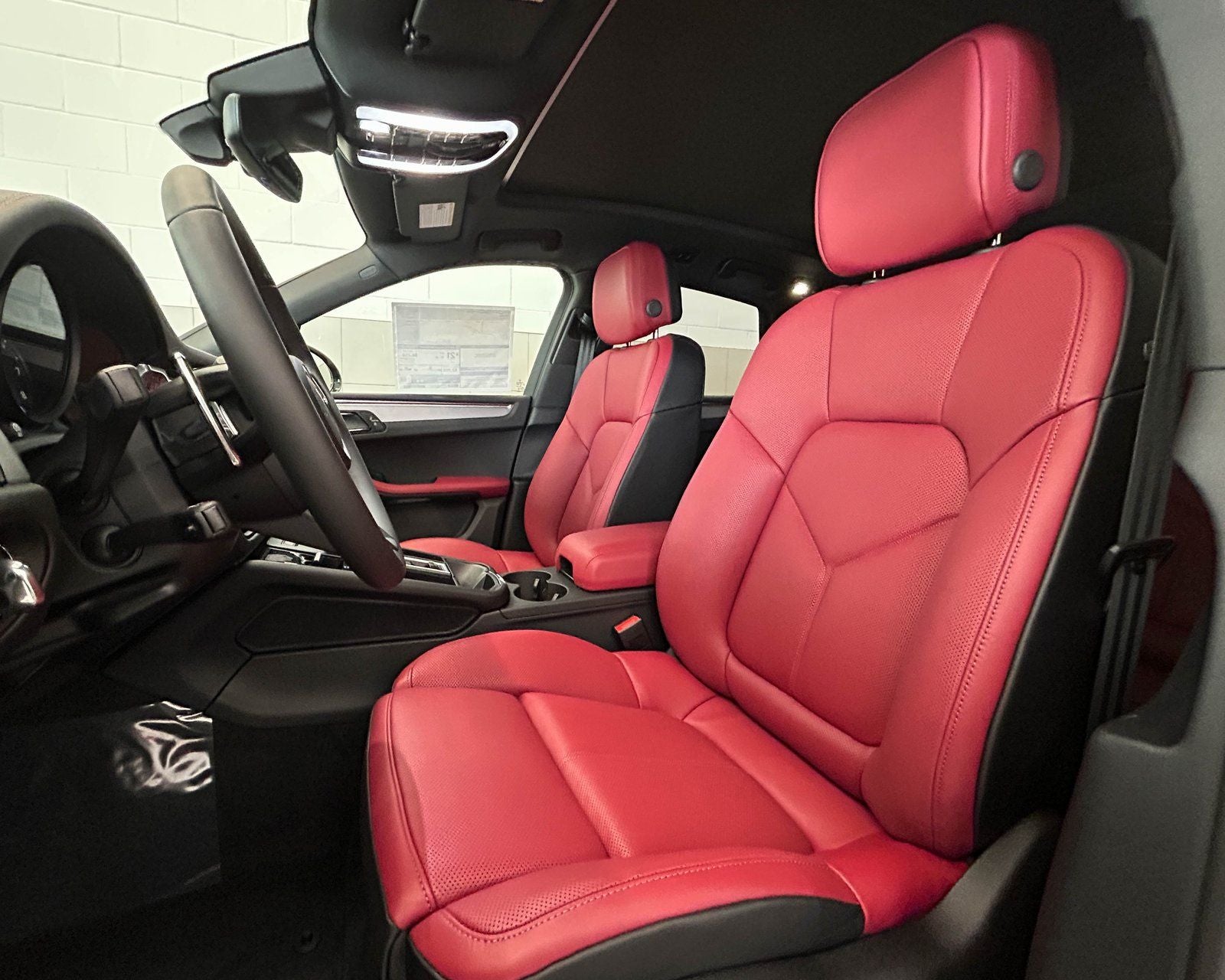 2026 Porsche Macan AWD