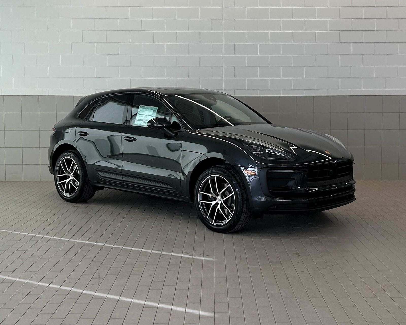 2026 Porsche Macan AWD
