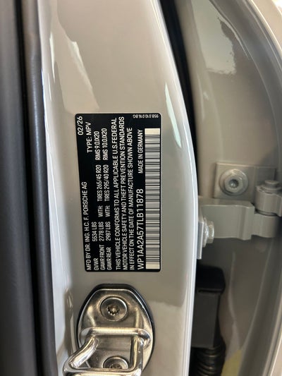 2026 Porsche Macan AWD