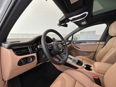 2026 Porsche Macan AWD