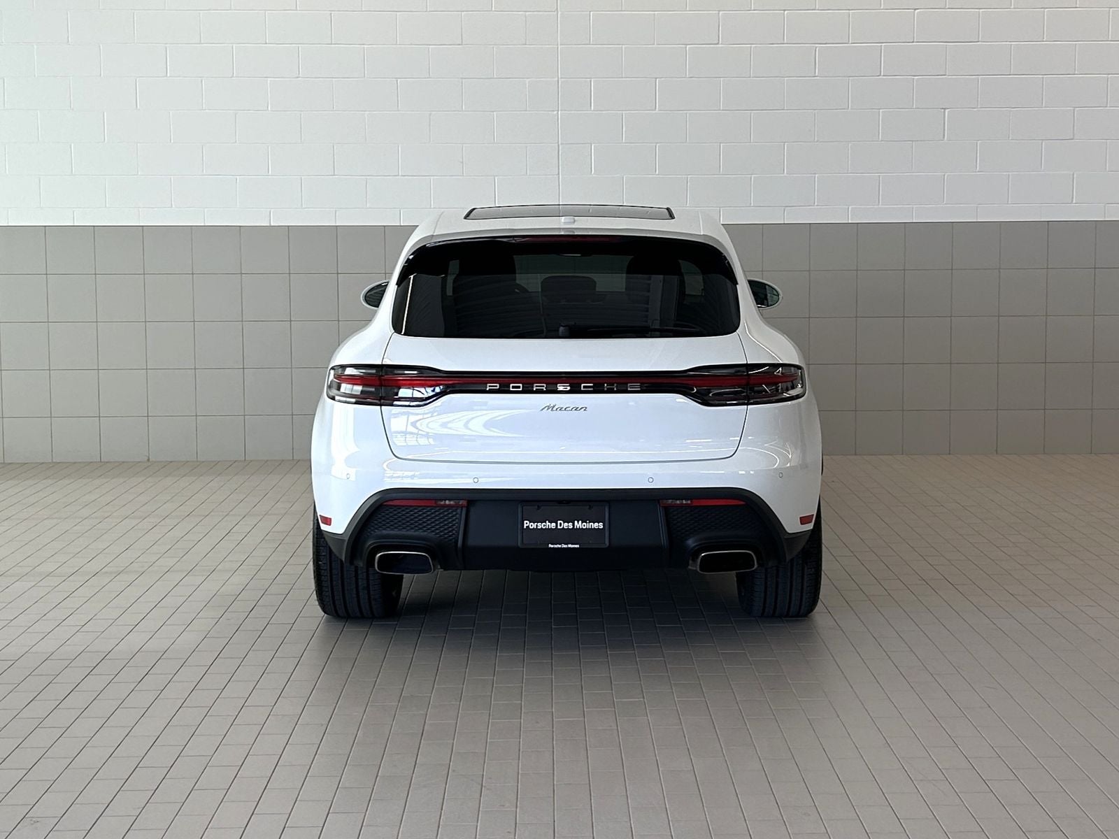 2026 Porsche Macan AWD