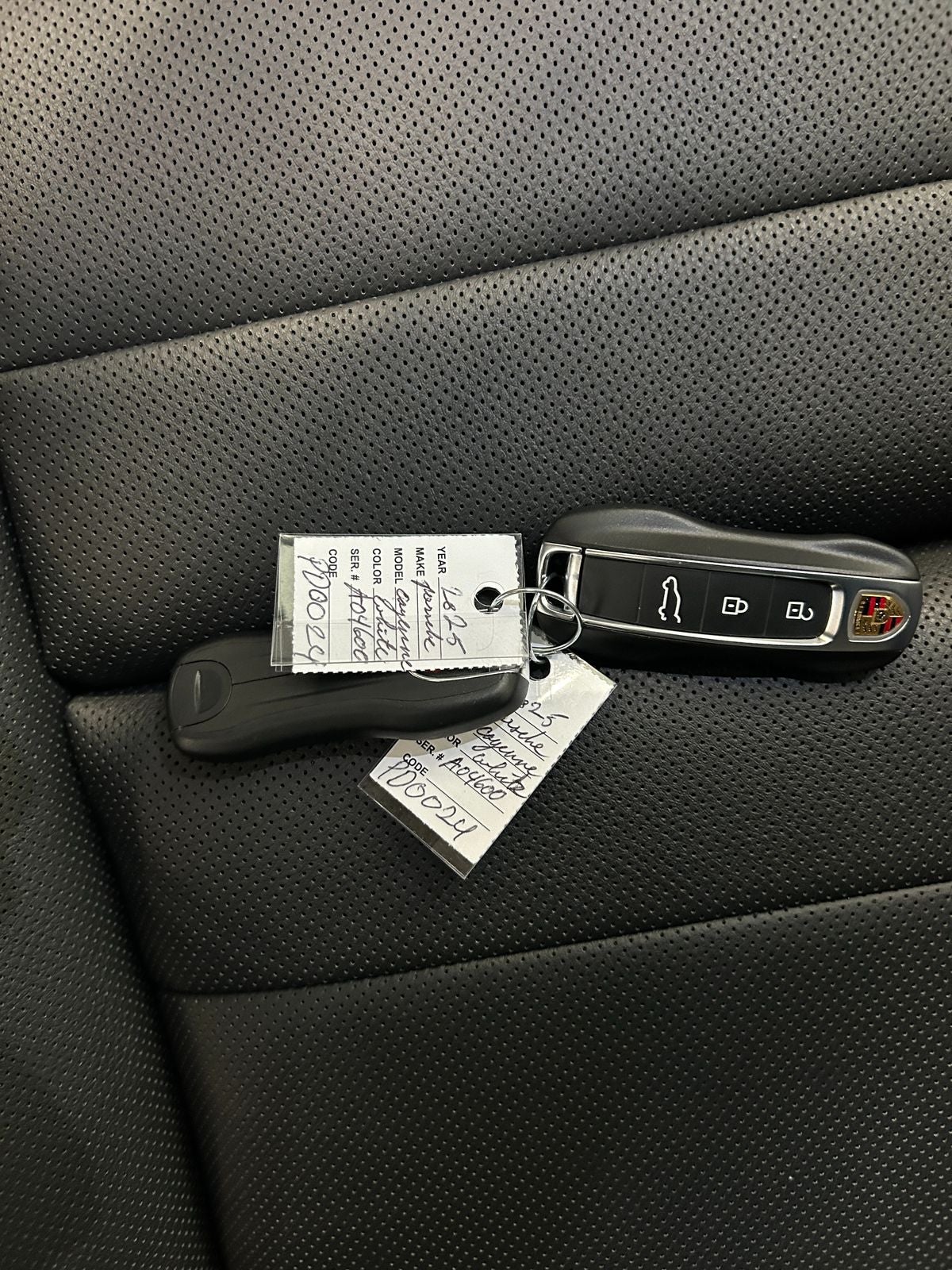 2025 Porsche Cayenne AWD