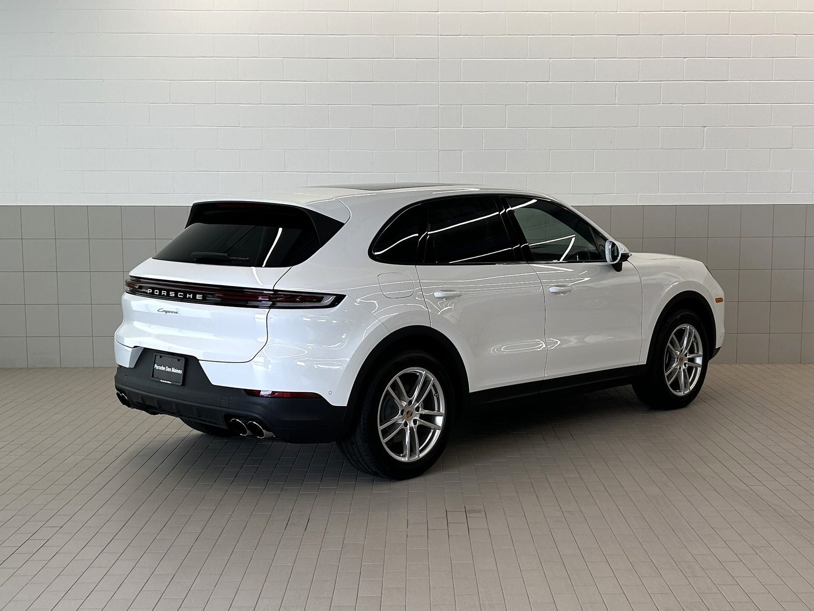 2025 Porsche Cayenne AWD