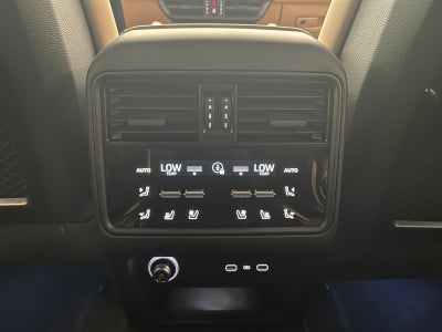 2026 Porsche Cayenne AWD