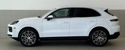 2026 Porsche Cayenne AWD