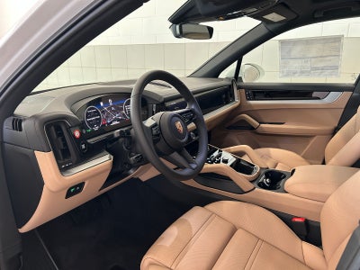 2026 Porsche Cayenne AWD