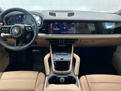 2026 Porsche Cayenne AWD