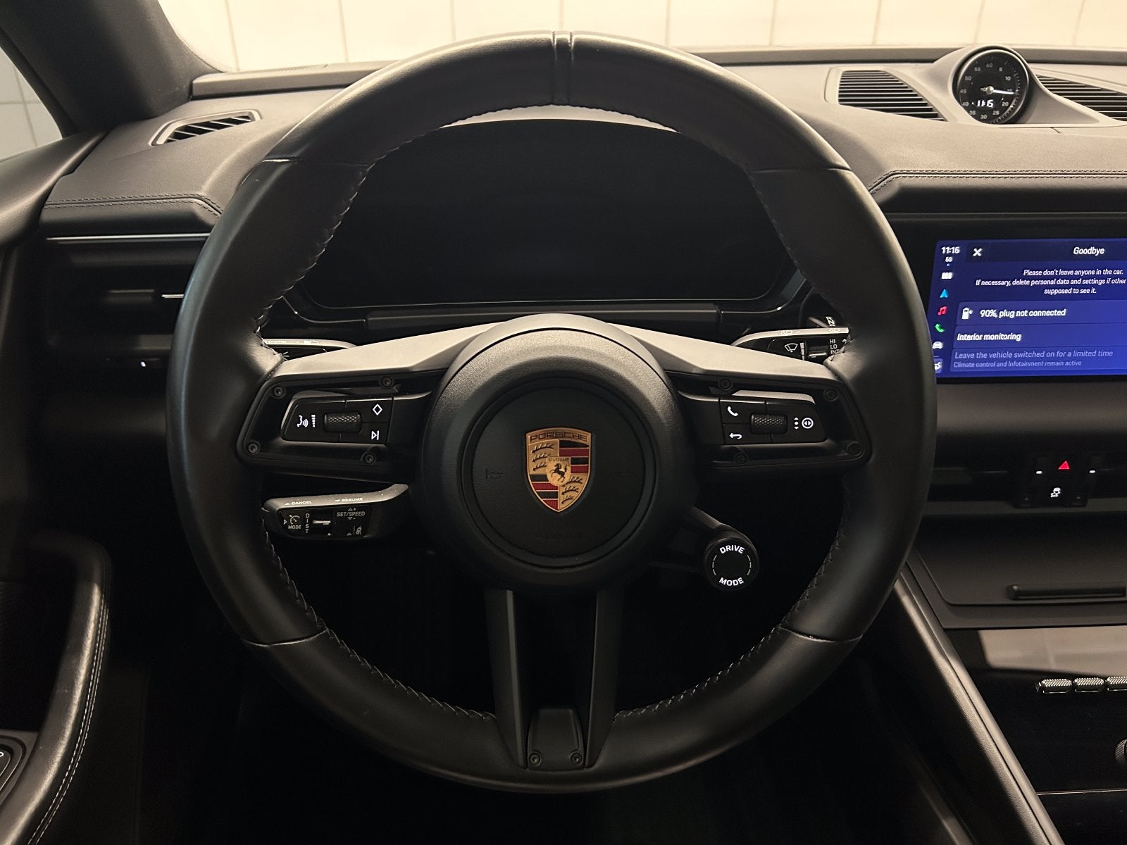 2024 Porsche Macan Electric 4