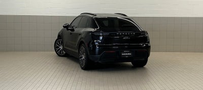 2024 Porsche Macan Electric 4