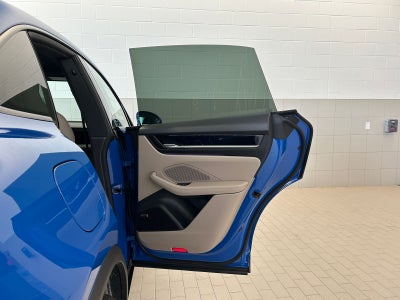 2026 Porsche Macan Electric 4