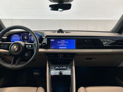 2026 Porsche Macan Electric 4