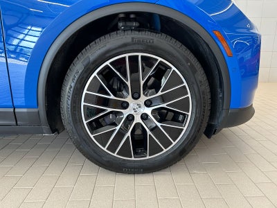 2026 Porsche Macan Electric 4