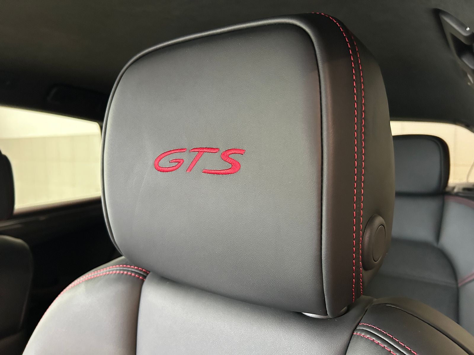 2026 Porsche Macan GTS