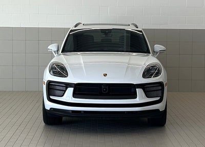 2025 Porsche Macan S