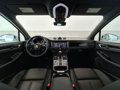 2025 Porsche Macan S