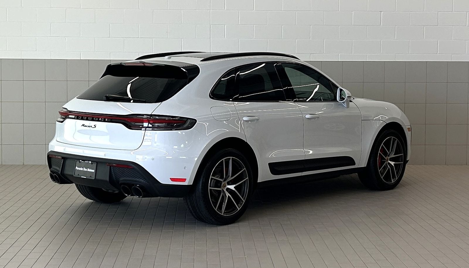 2025 Porsche Macan S