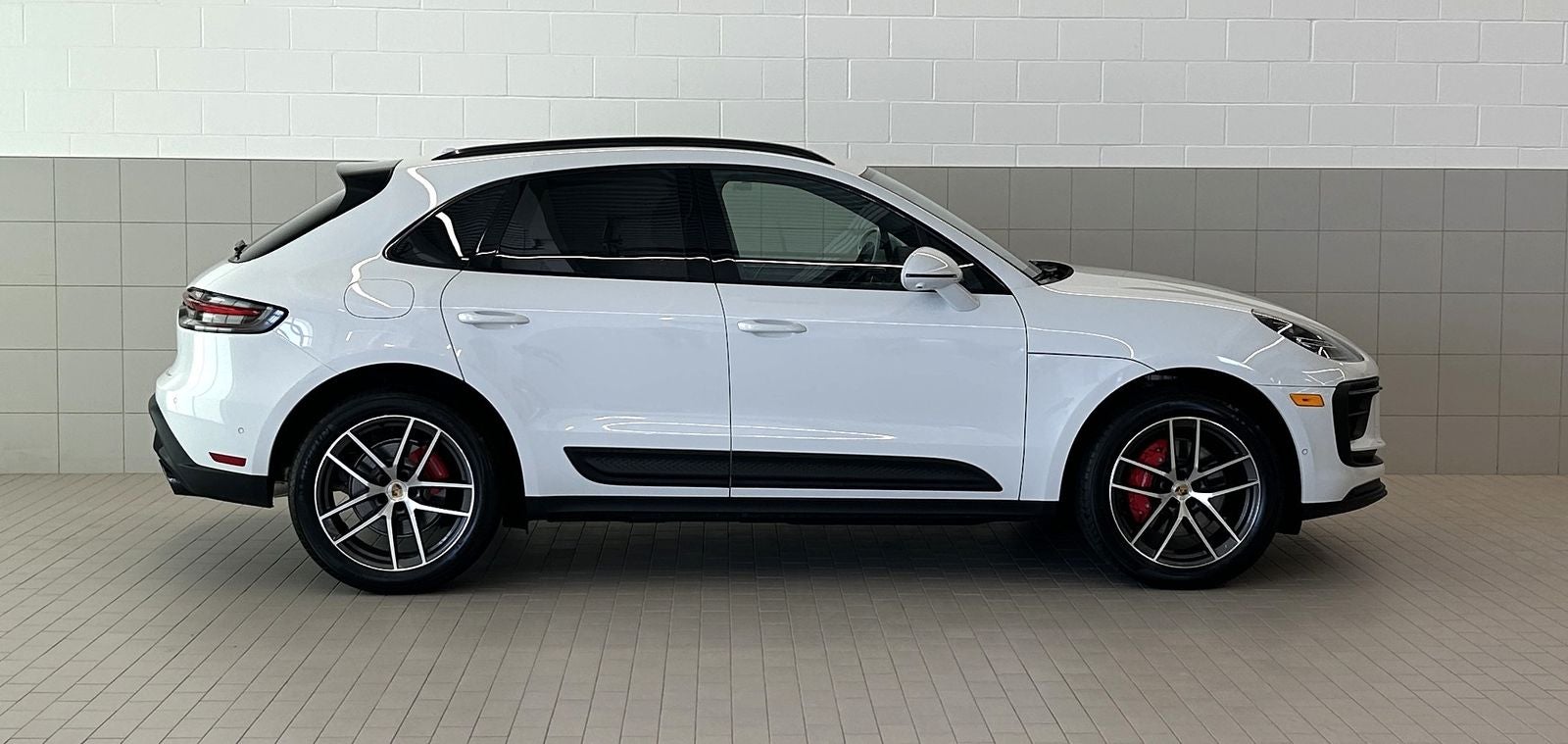 2025 Porsche Macan S