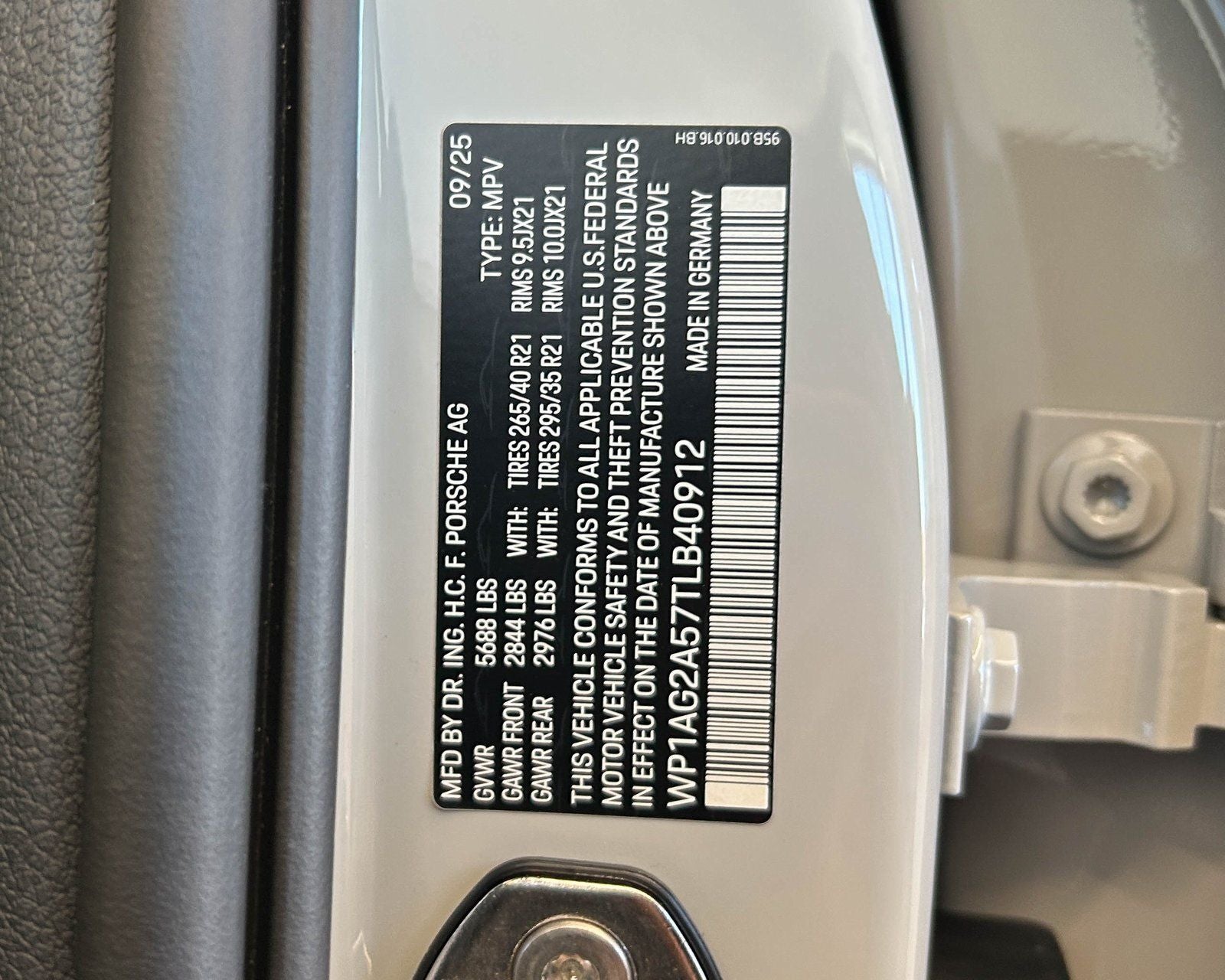 2026 Porsche Macan S