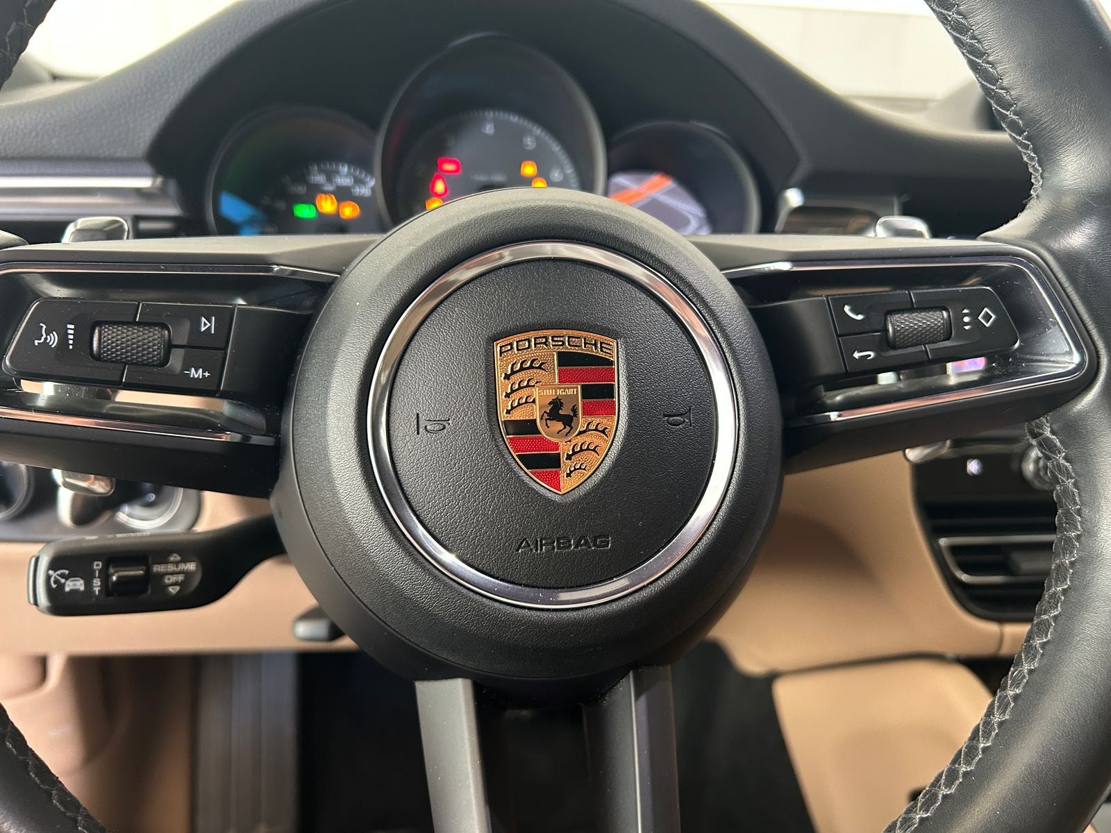 2023 Porsche Macan S