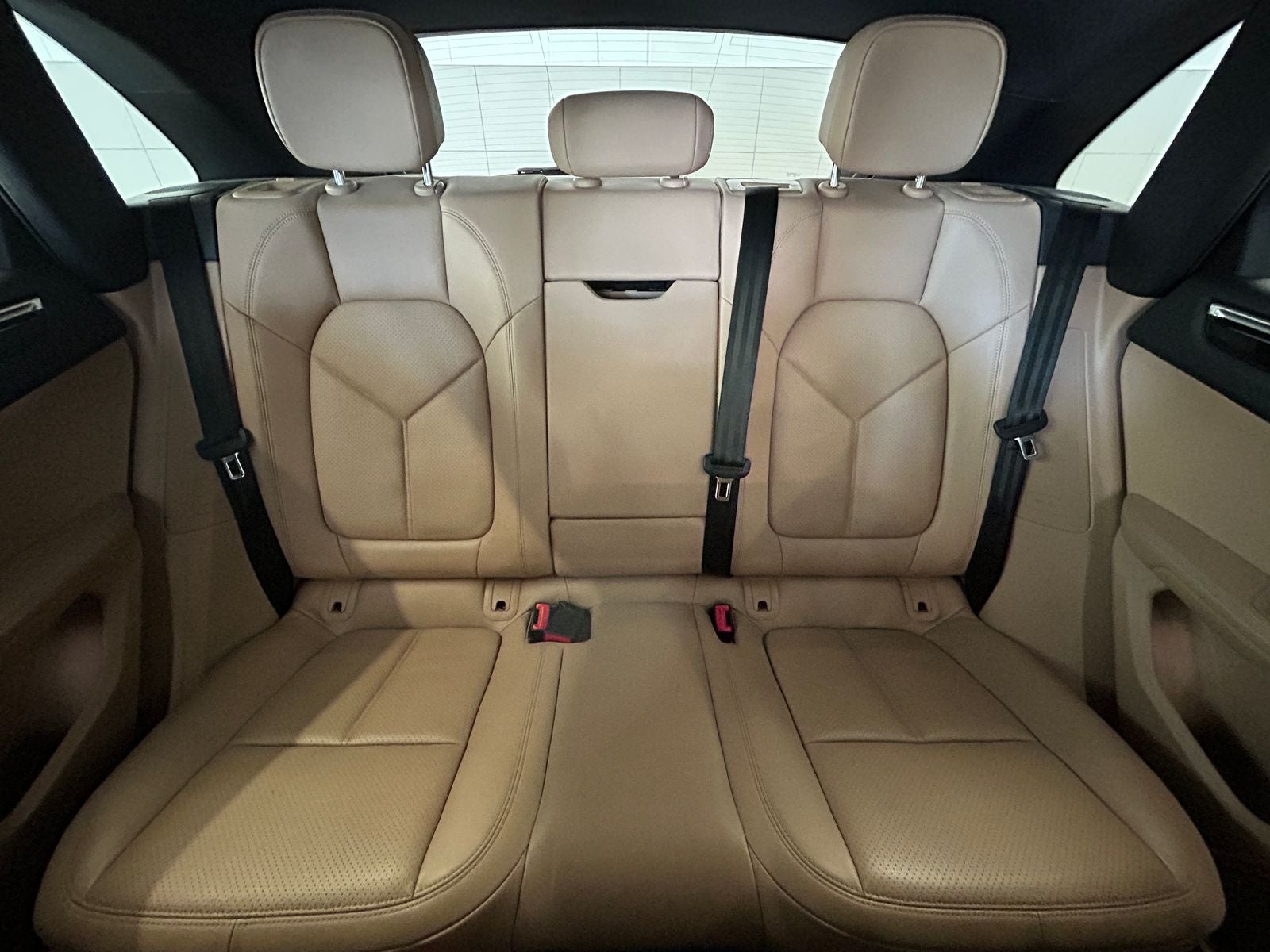 2023 Porsche Macan S