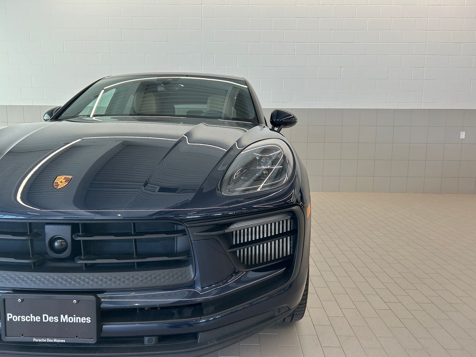2023 Porsche Macan S