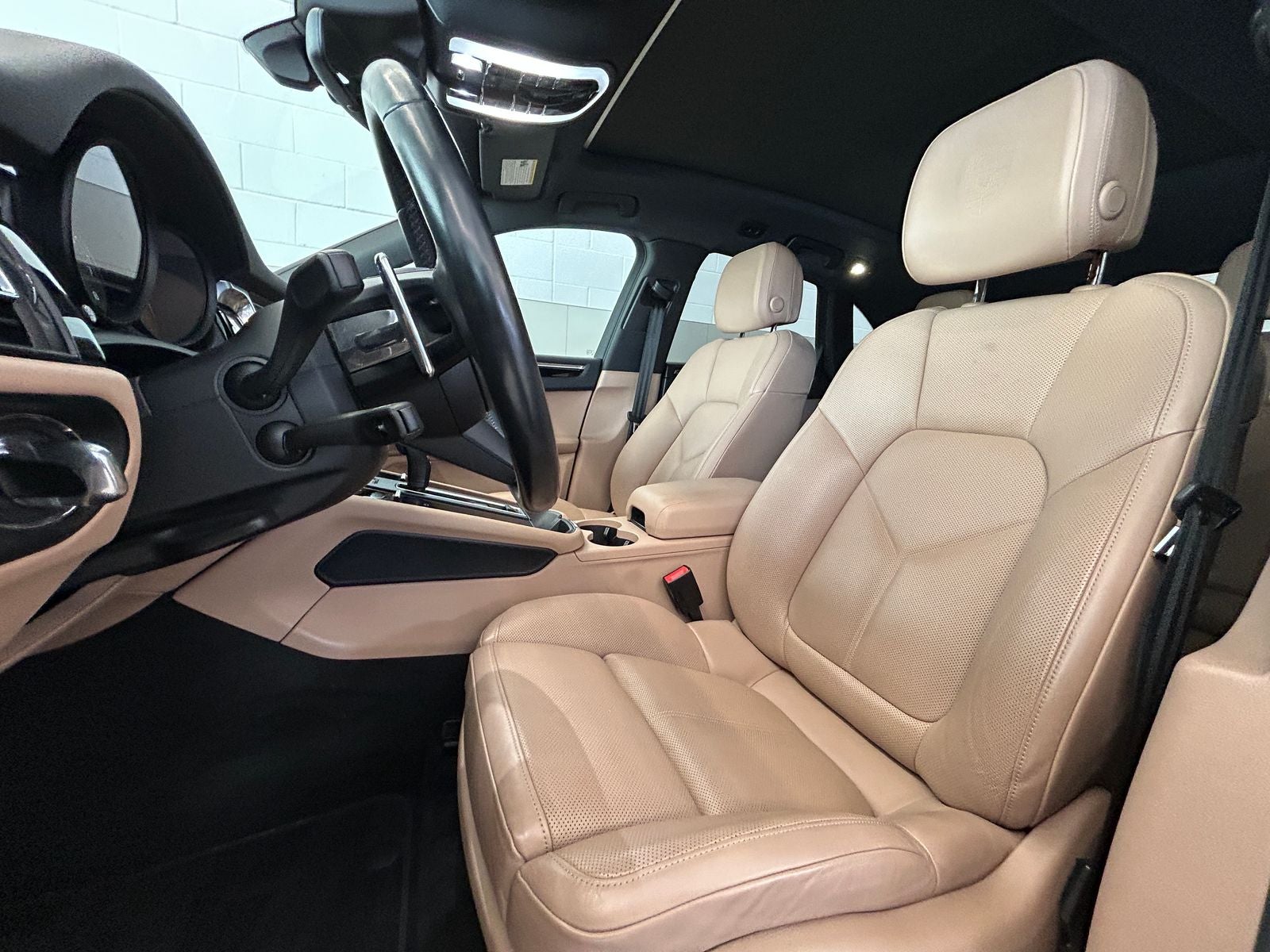 2023 Porsche Macan S