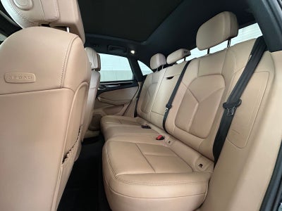 2023 Porsche Macan S