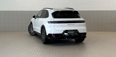 2026 Porsche Cayenne GTS