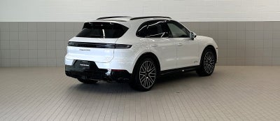 2026 Porsche Cayenne GTS