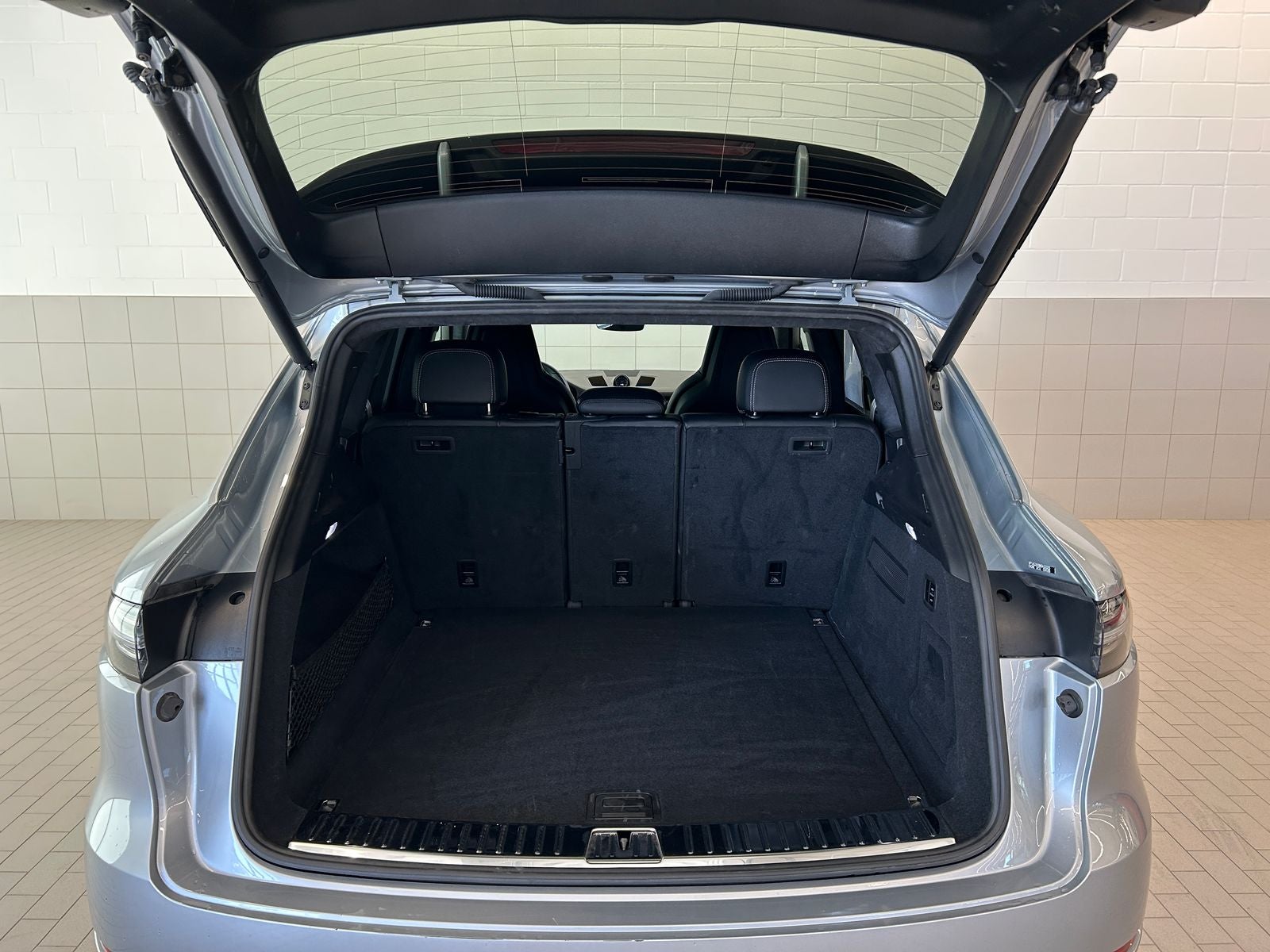 2021 Porsche Cayenne GTS