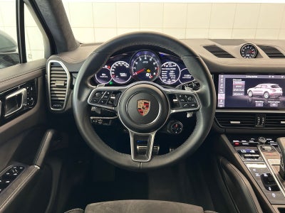 2021 Porsche Cayenne GTS