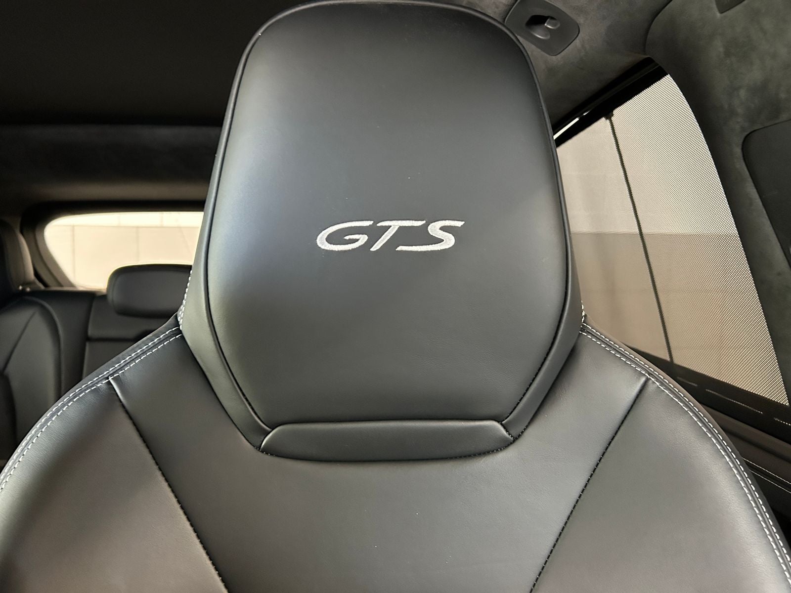 2021 Porsche Cayenne GTS