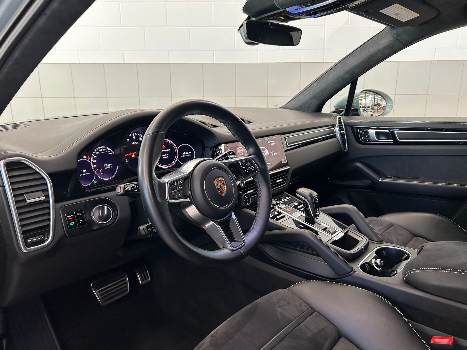 2021 Porsche Cayenne GTS