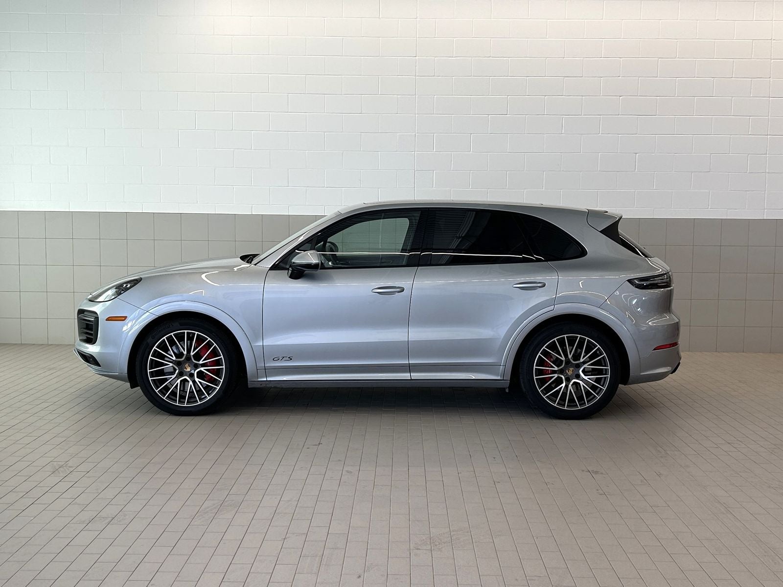 2021 Porsche Cayenne GTS