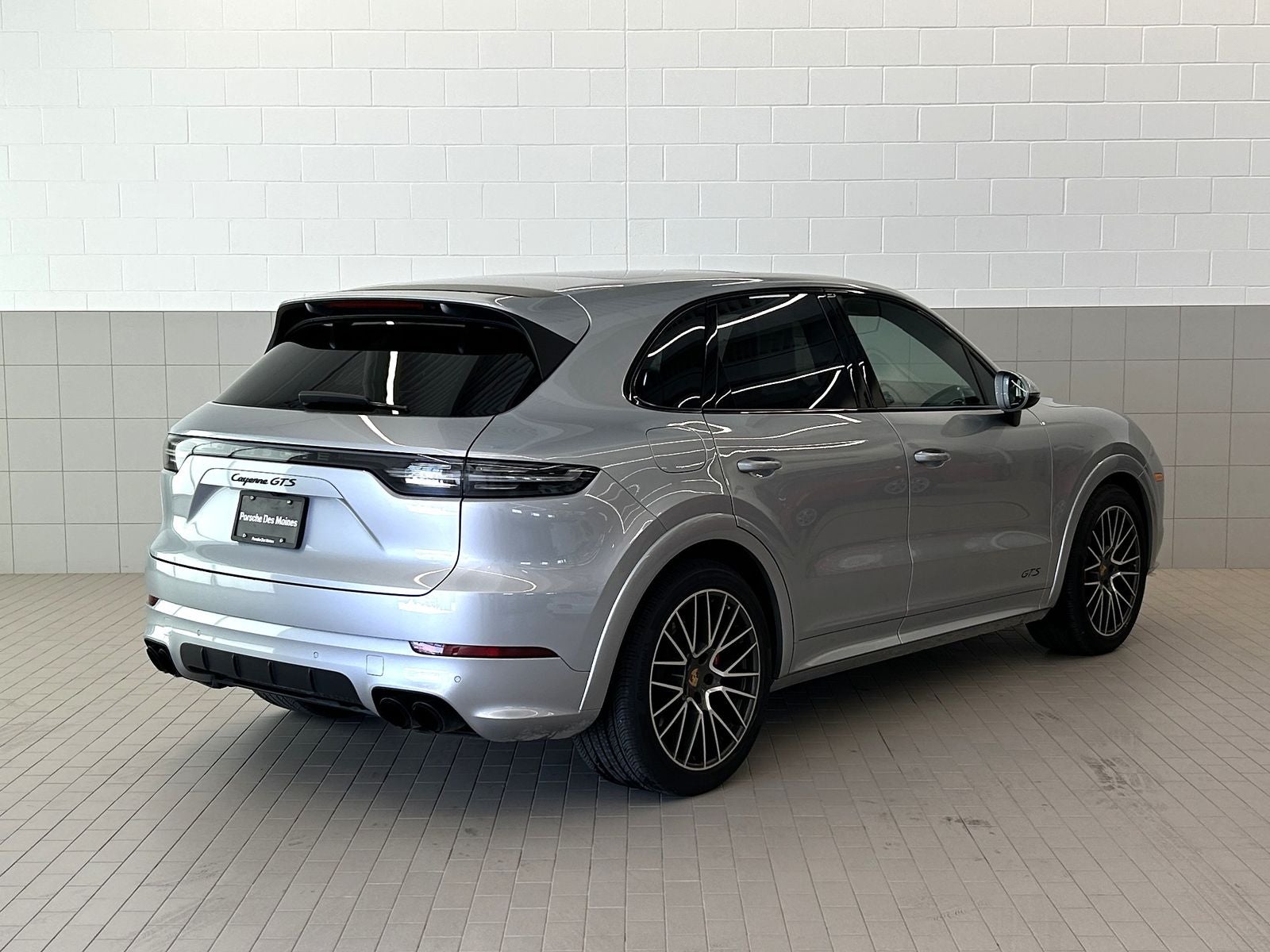 2021 Porsche Cayenne GTS
