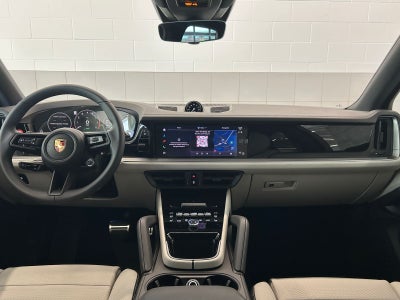 2026 Porsche Cayenne E-Hybrid S