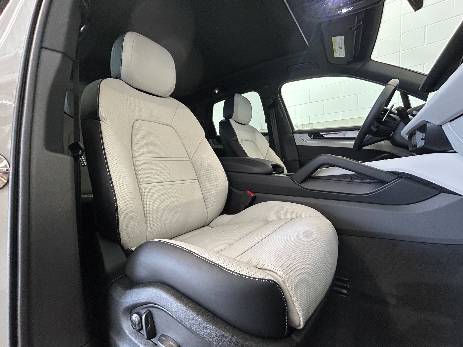2026 Porsche Cayenne E-Hybrid S