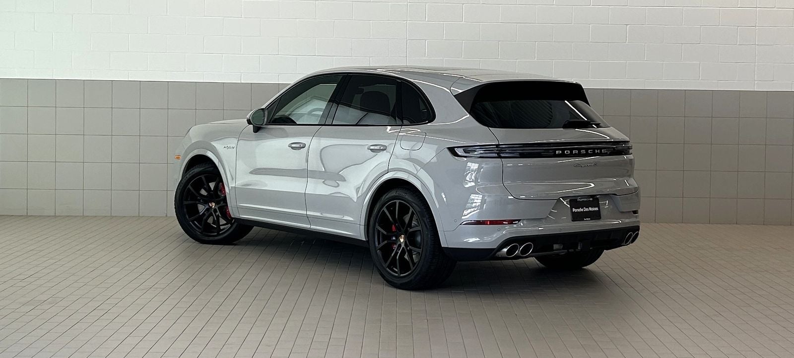 2026 Porsche Cayenne E-Hybrid S