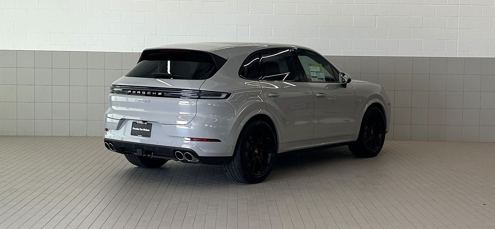 2026 Porsche Cayenne E-Hybrid S