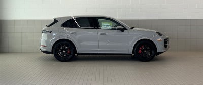 2026 Porsche Cayenne E-Hybrid S