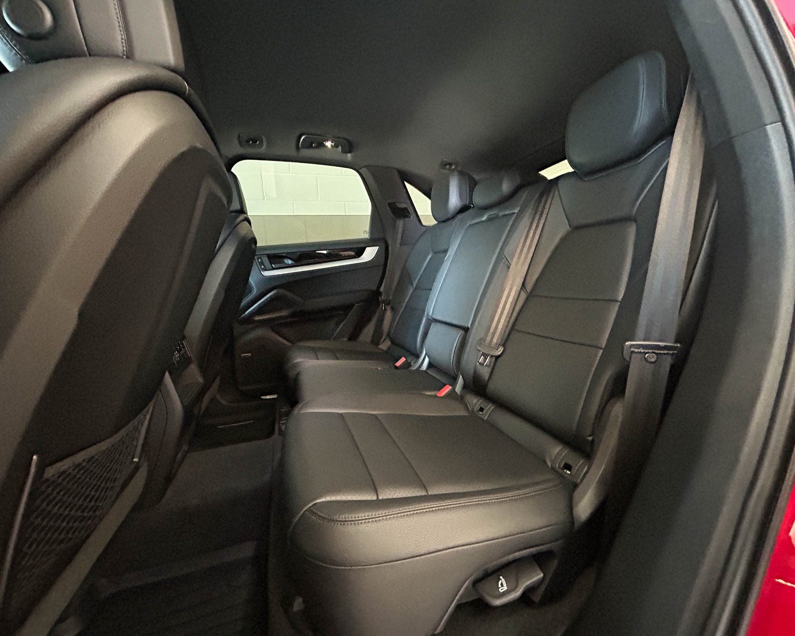 2024 Porsche Cayenne E-Hybrid S