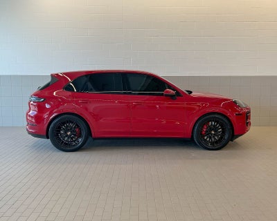 2024 Porsche Cayenne E-Hybrid S