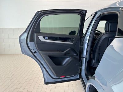 2026 Porsche Cayenne Coupe Coupe AWD