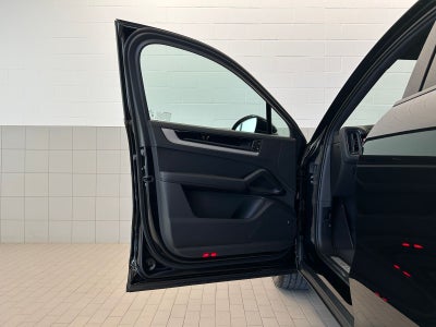2026 Porsche Cayenne Coupe Coupe AWD
