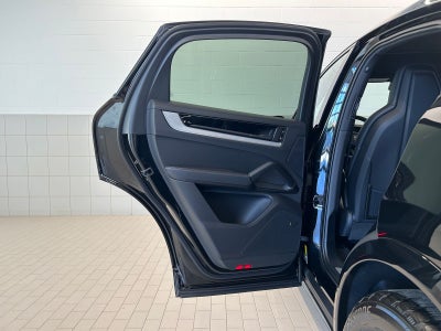 2026 Porsche Cayenne Coupe Coupe AWD