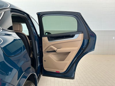 2026 Porsche Cayenne Coupe Coupe AWD