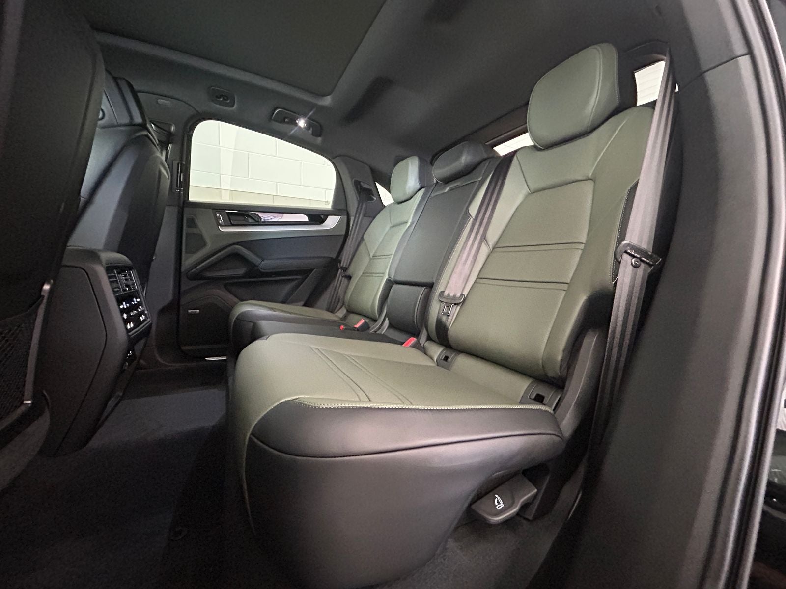 2026 Porsche Cayenne Coupe Coupe AWD